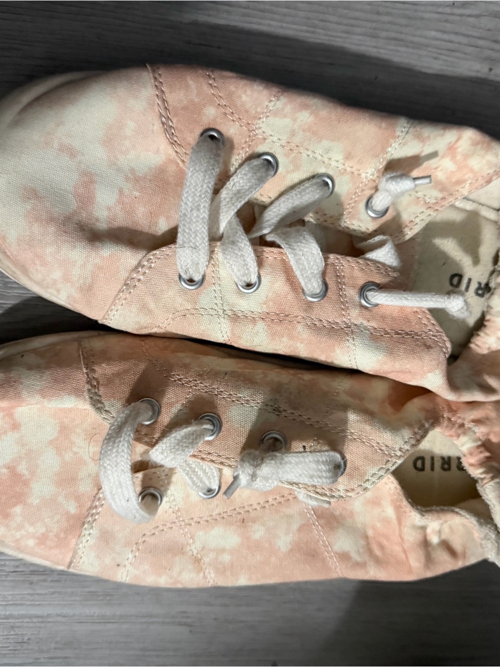 torrid Peach Tie-Dye Canvas Lace-Up Sneakers with White Laces